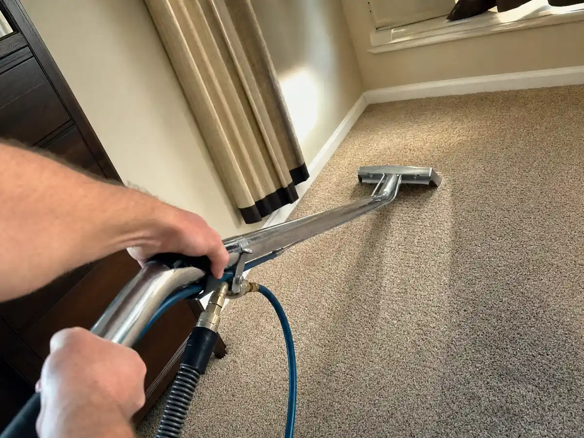 carpet cleaning technician on the job in Torrance, CA